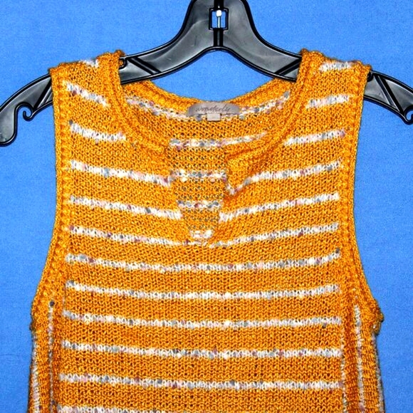 Wonderly Striped Knit Tank Top S - Picture 2 of 6